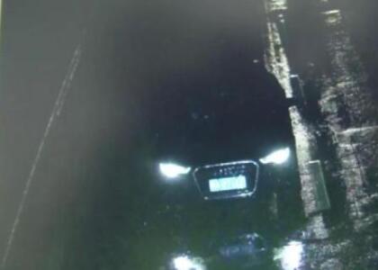 奇葩！西安男子1副假車牌套7輛車，竟是為了省停車費(fèi)！